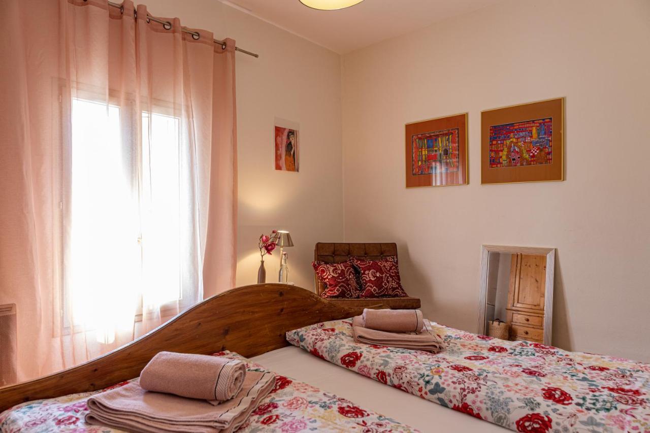 Tourbes Les Chambres Du Lavoir Vert מראה חיצוני תמונה